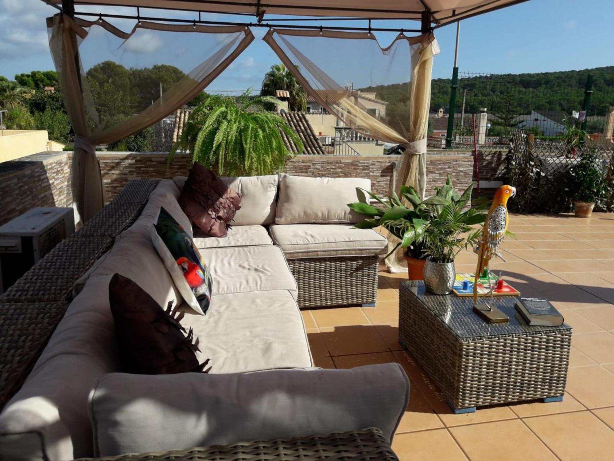 Beautiful With Garden Ferienhaus