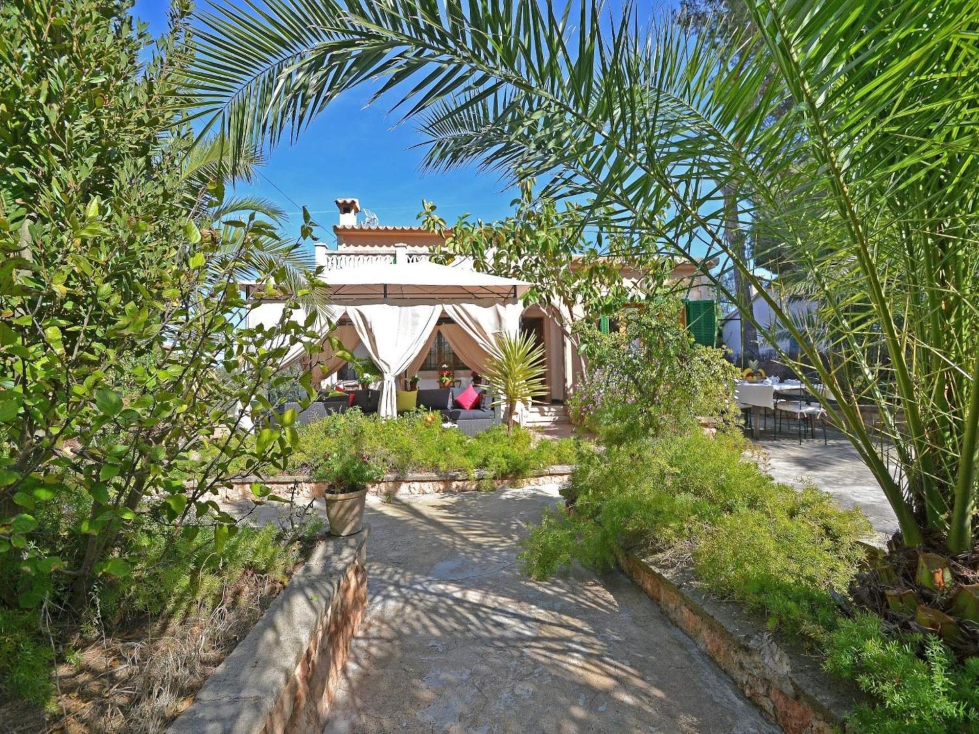 Beautiful With Garden Holiday home
